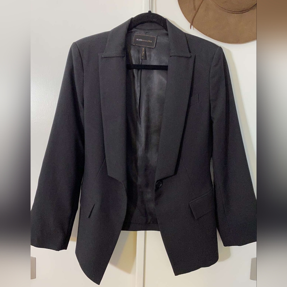 BCBGMaxAzria Black Shawl Collar Blazer